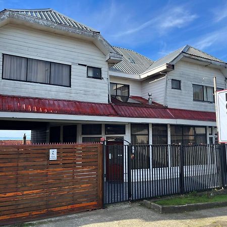 Altos De Miramar Bed & Breakfast ปวยร์โตมอนต์ ภายนอก รูปภาพ