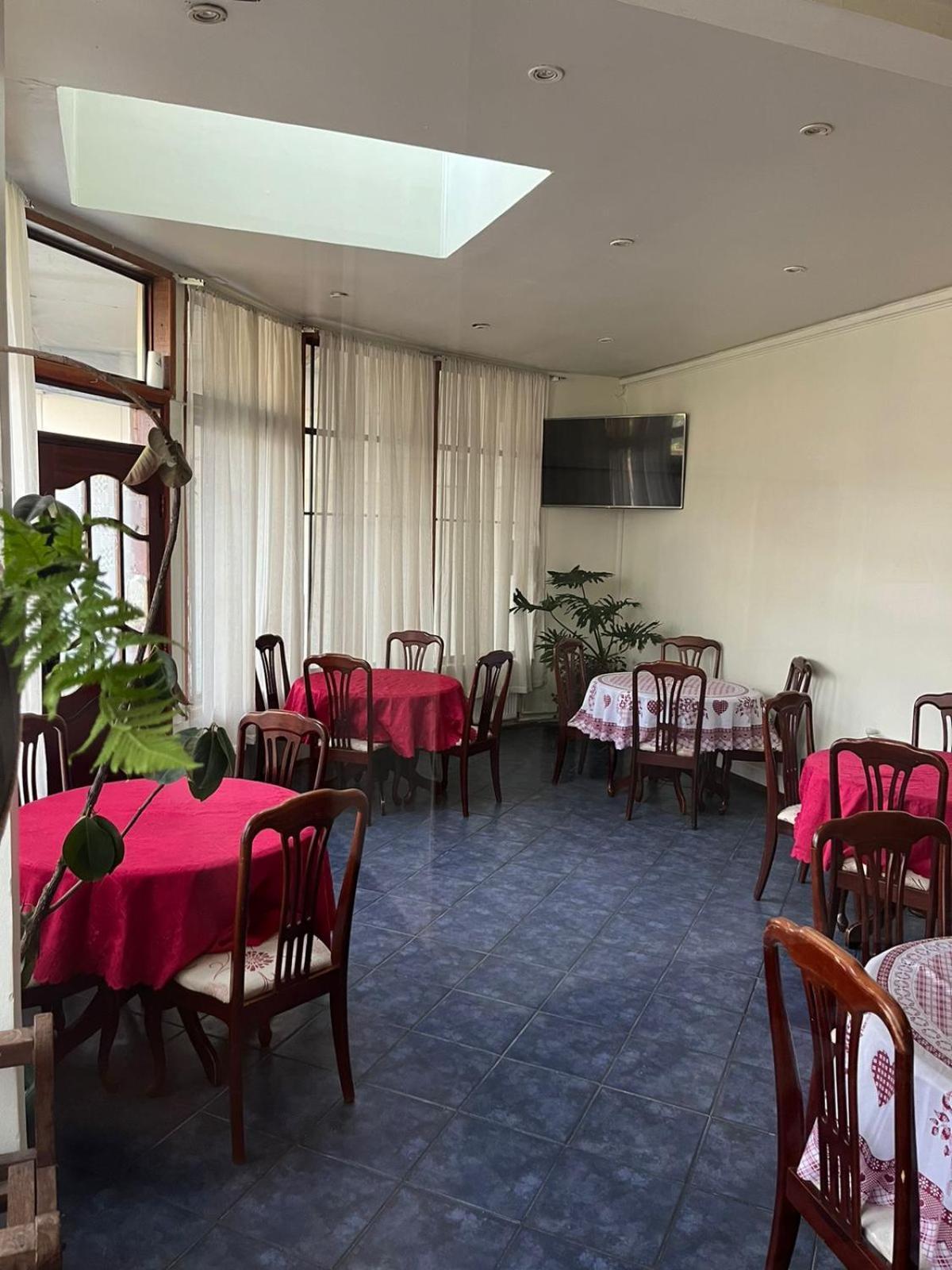 Altos De Miramar Bed & Breakfast ปวยร์โตมอนต์ ภายนอก รูปภาพ
