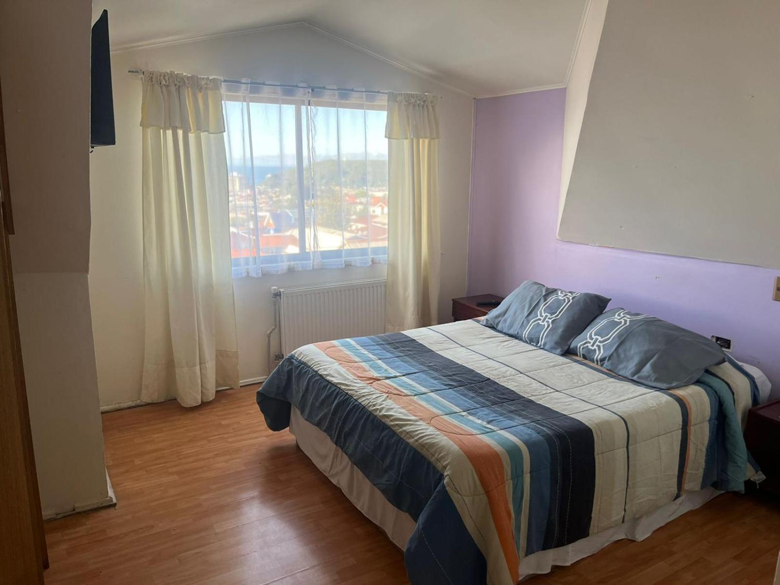 Altos De Miramar Bed & Breakfast ปวยร์โตมอนต์ ภายนอก รูปภาพ